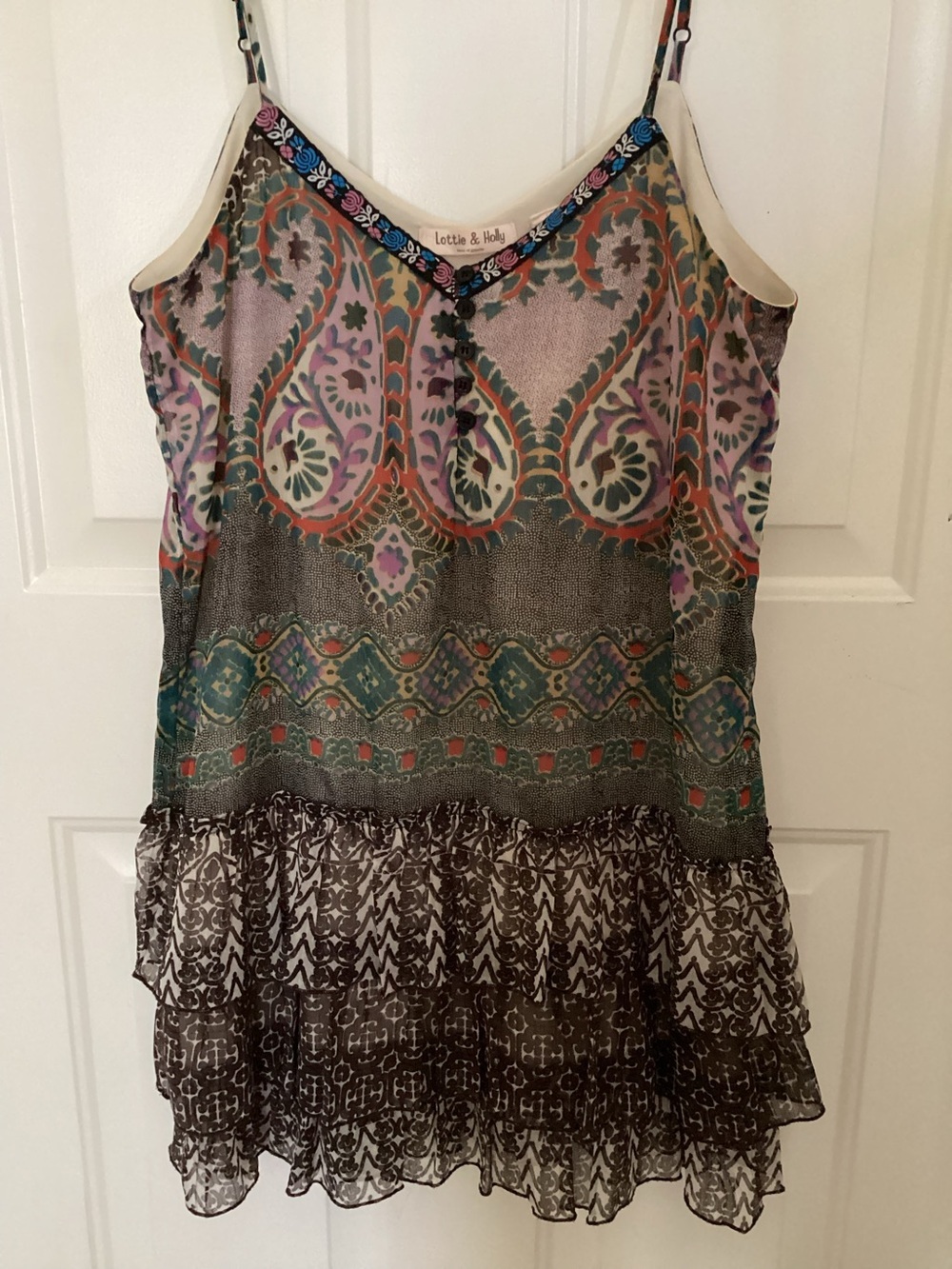BAND AND OF GYPSIES FLORAL TIERED DRESS ADJUSTABLE SPAGHETTI STRAPS Size L
@9